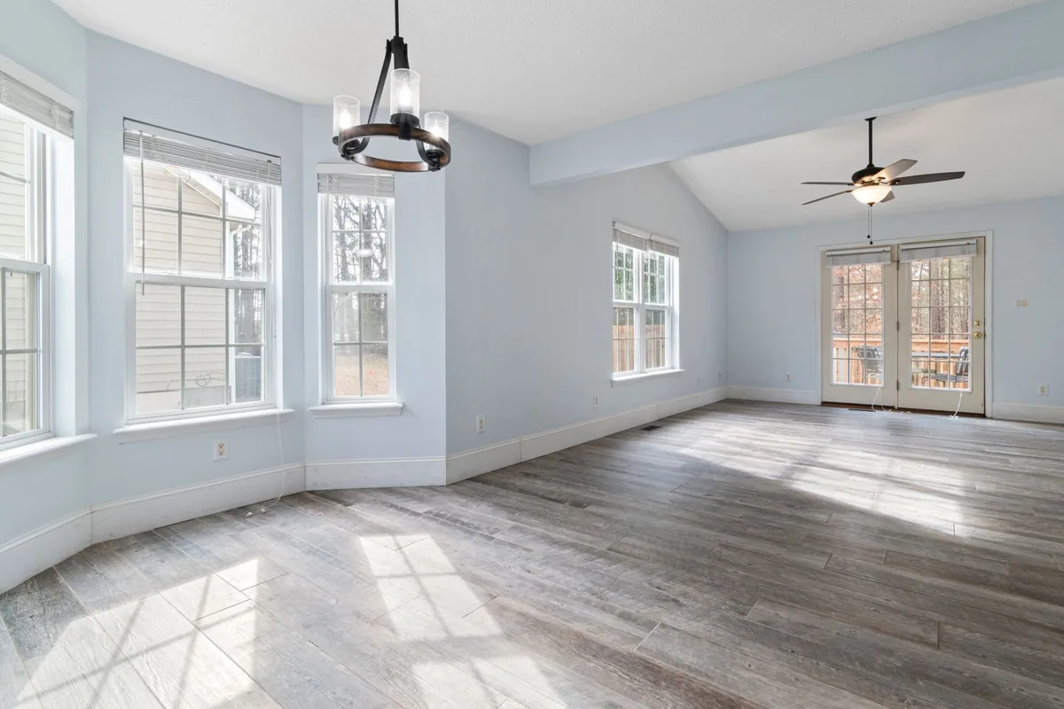 Clean, safe room after biohazard cleanup in Queens Village, New York, NY